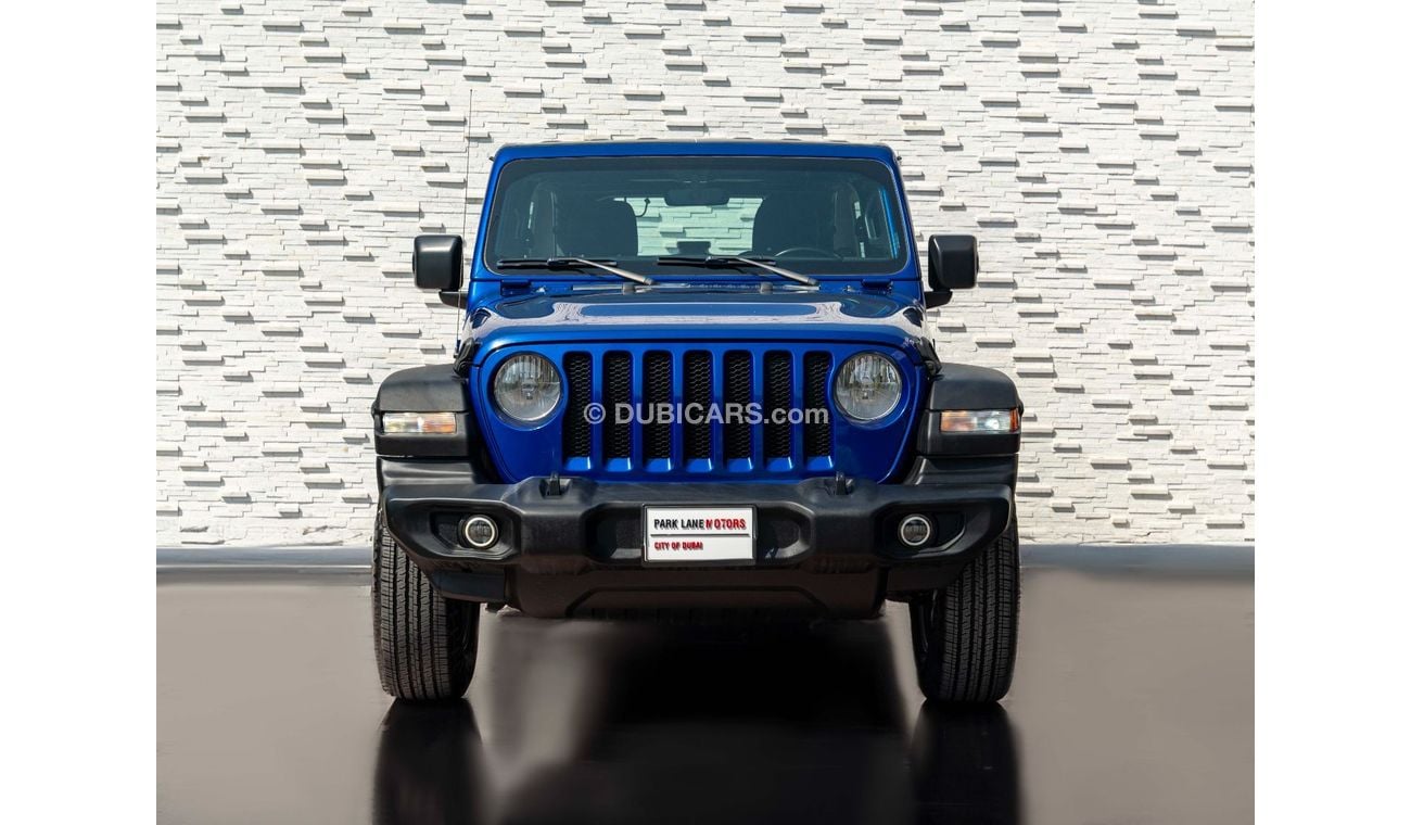 Jeep Wrangler AED 2,202 PM • WRANGLER UNLIMITED SPORT • ONLY 61,000 KMS • PRISTINE CONDITION