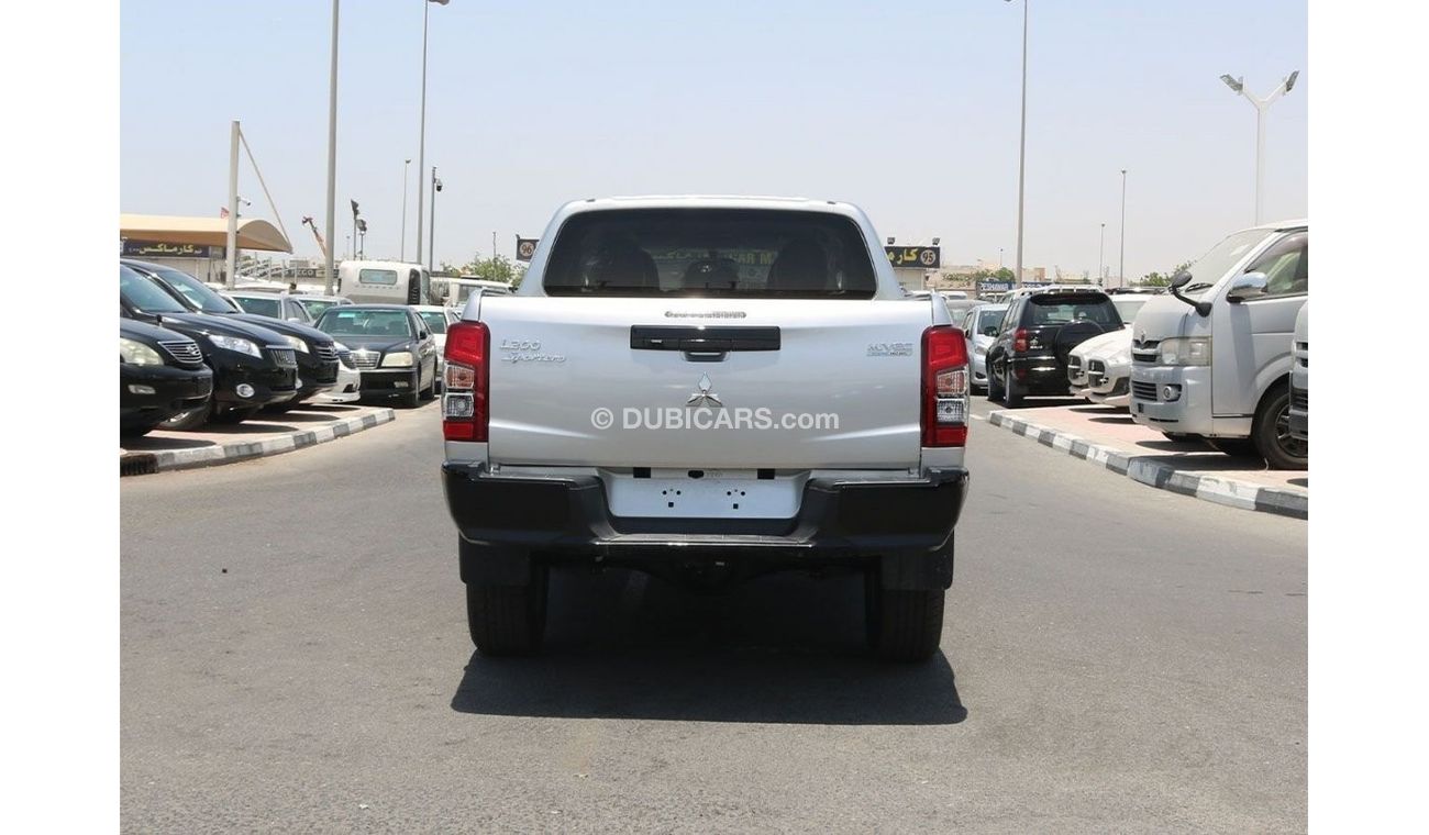 ميتسوبيشي L200 SPORTERO DIESEL - 2.4L -  DOUBLE CABIN - 4X4 - A/T - POWER LOCKS AND POWER WINDOWS - EXPORT ONLY