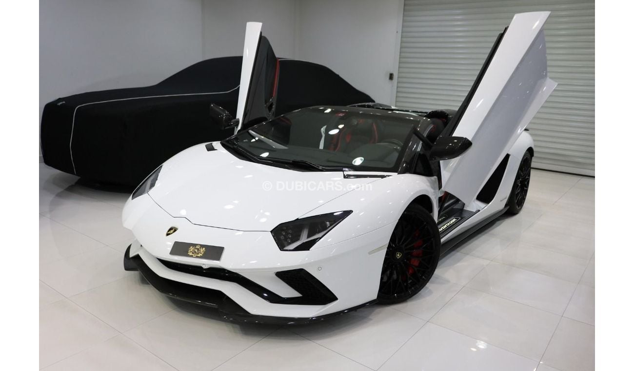 Used Lamborghini Aventador S Roadster, 2018, 3,000KM, European Specs,  Sensonum Sound System, 2018 for sale in Dubai - 423172