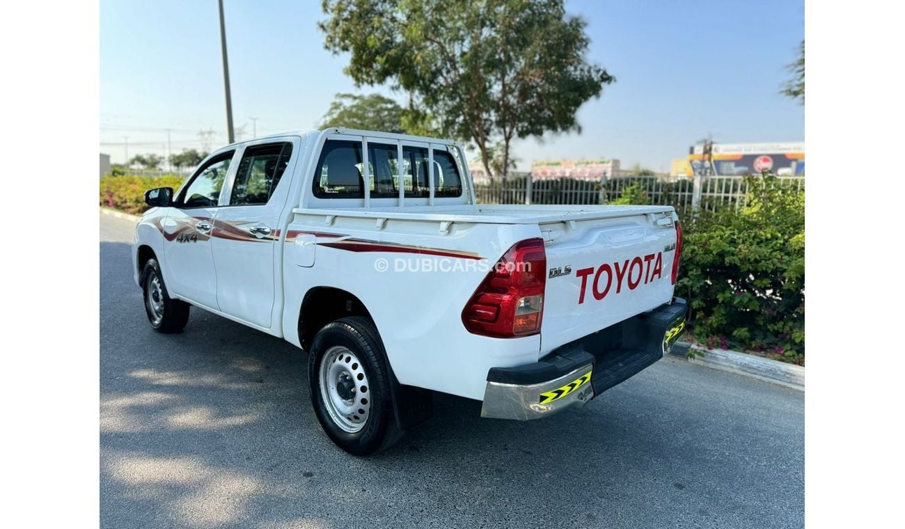 تويوتا هيلوكس DLS 2.4L Toyota Hilux diesel 2017 double Cab 4x4 Manual Gear