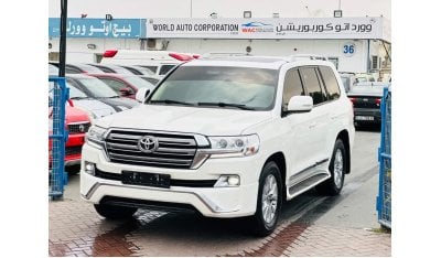 تويوتا لاند كروزر TOYOTA LAND CRUISER 2017 GXR WHITE