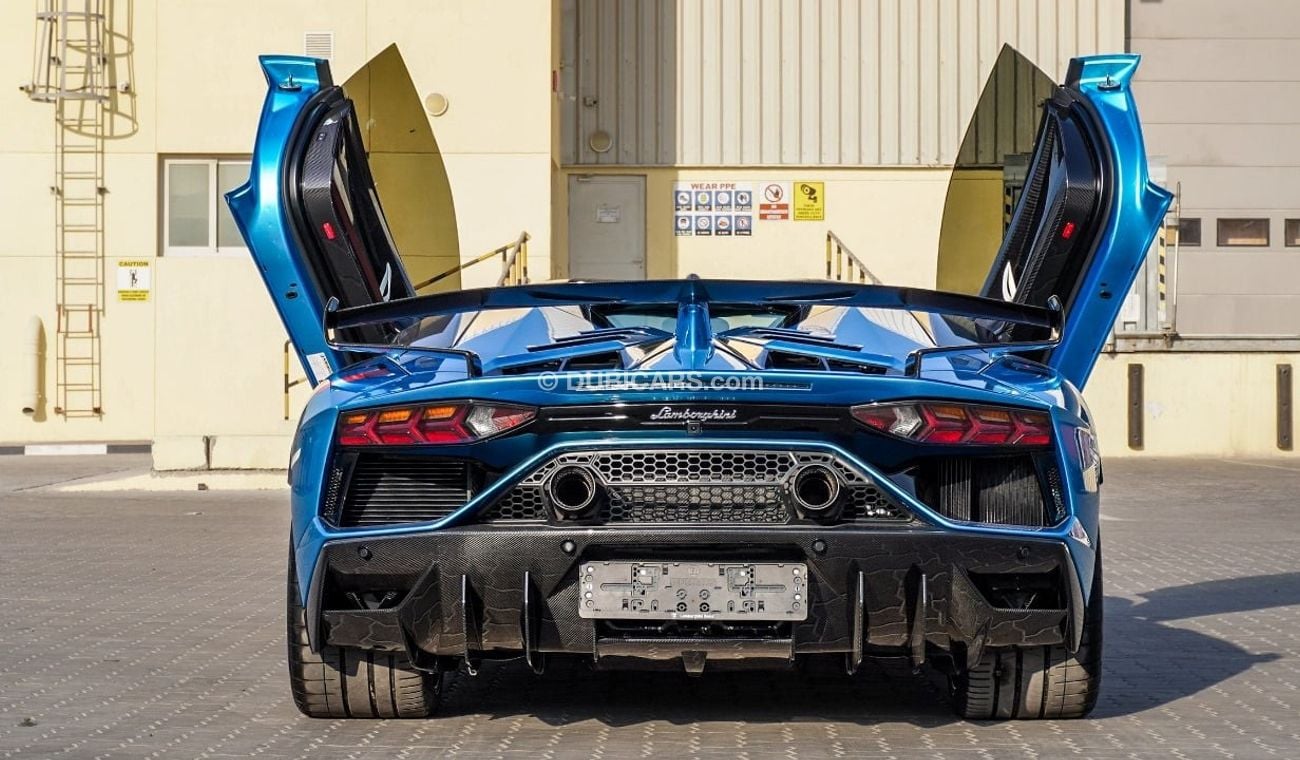 لامبورغيني أفينتادور 2021 - SVJ Roadster - 2,150KM Only - Sky Blue