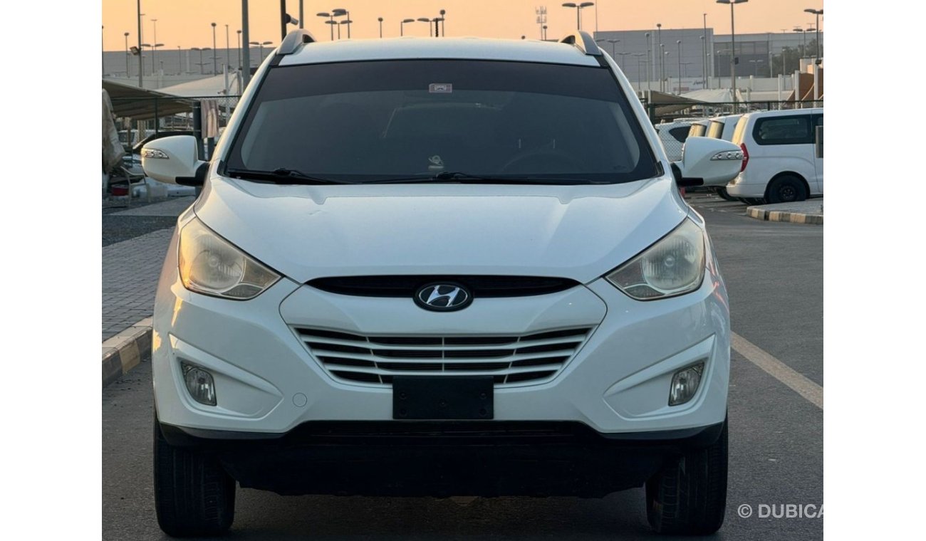 Hyundai Tucson GLS 2.0L In excellent condition and requires no expenses