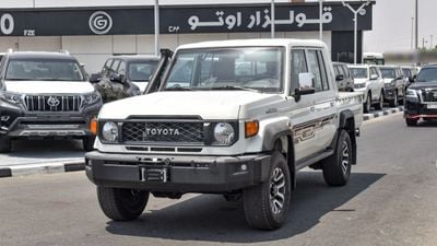 تويوتا لاند كروزر بيك آب 4.0l - AT - Fog Lamp - Winch - Alloy Wheel - Snorkel - Leather Seats - Central Lock - Power Window