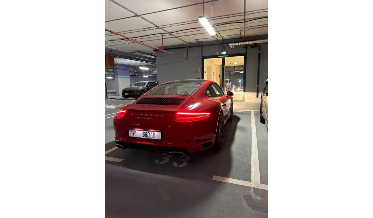 بورش 911 2017 Carrera in Guard Red (991.2)