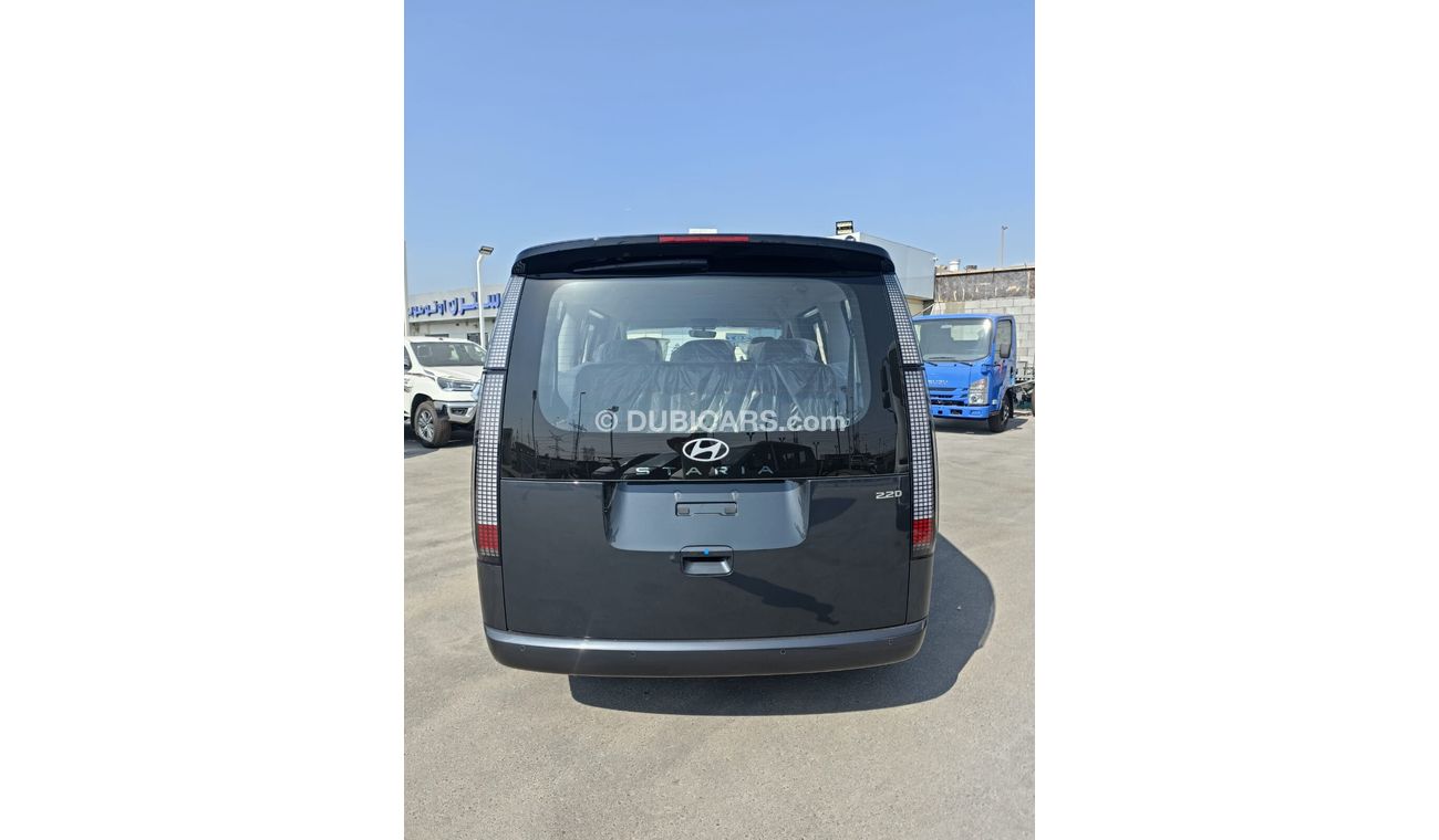 Hyundai Staria HYUNDAI STARIA 2.2 L 11 SEATS DIESEL 2025 (GCC SPECS) MANUAL