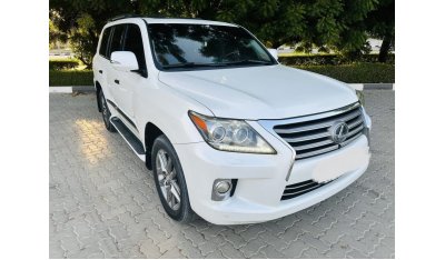 Lexus LX570