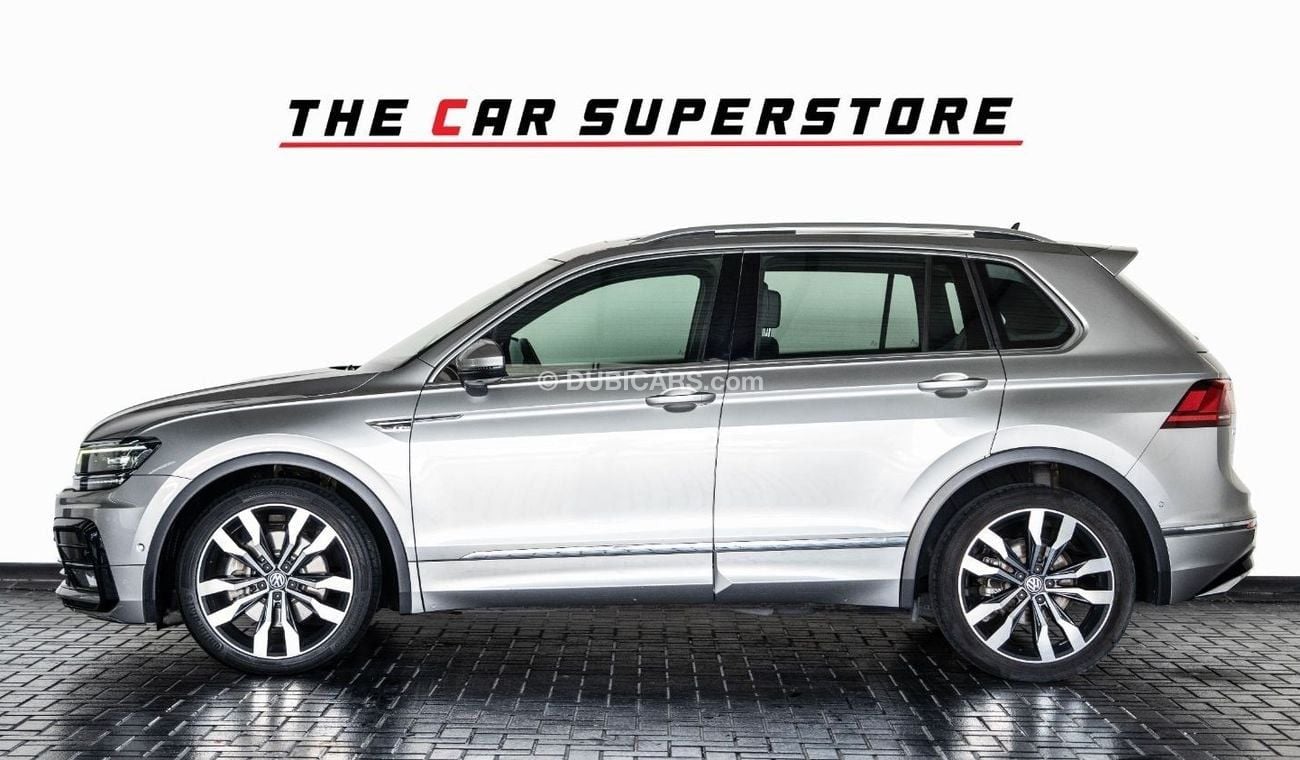 Volkswagen Tiguan R-Line 2.0L 2019-VOLKS WAGEN TIGUAN R-LINE 4MOTION-GCC-SERVICE HISTORY-WARRANTY AVAILABLE