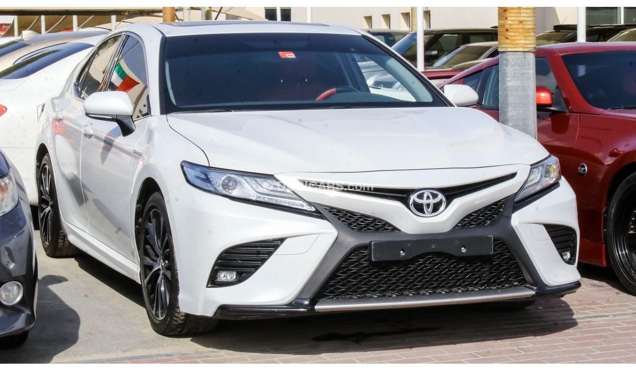 Used Toyota Camry Sport V6 2019 for sale in Sharjah - 302242