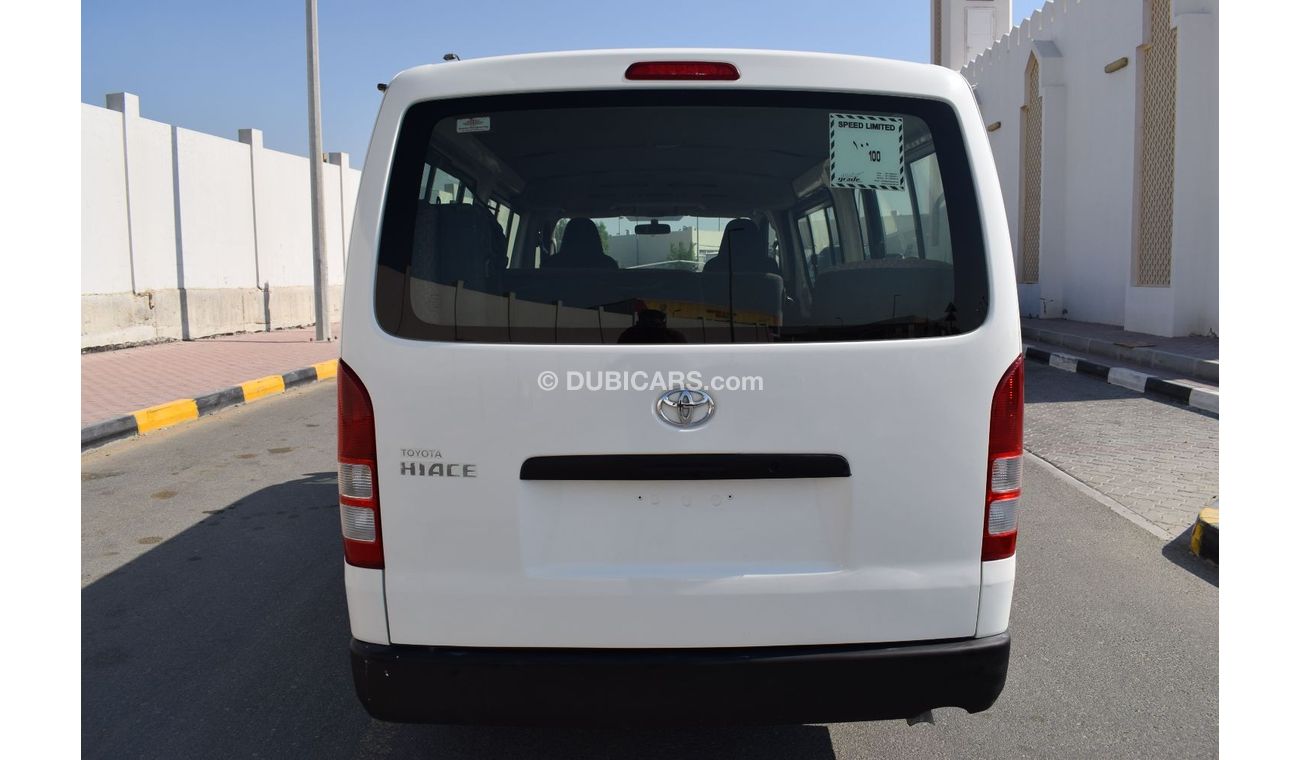 Toyota Hiace Toyota Hiace Bus 13 seater, model:2012. Excellent condition