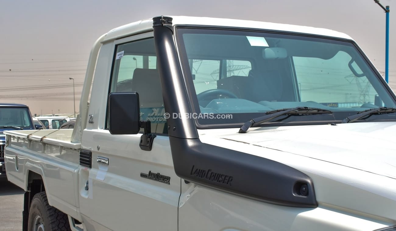 Toyota Land Cruiser Pick Up