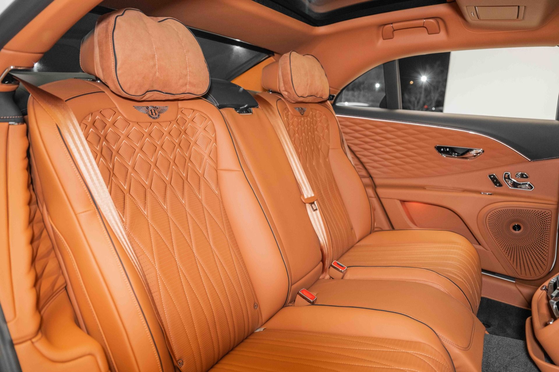 بنتلي فلاينج سبير أزور interior - Seats