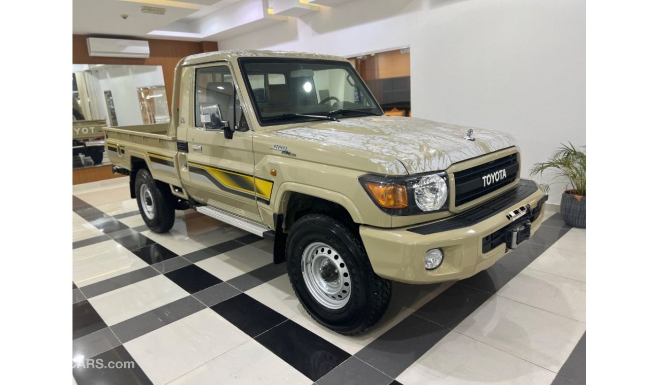 Toyota Land Cruiser Pick Up PICKUP 70th LX1