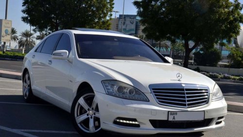 مرسيدس بنز S 400 Hybird Fully Laoded in Perfect Condition