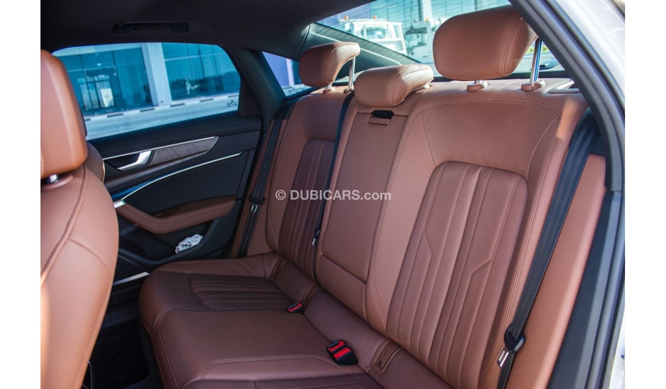 Audi A6 55 TFSI quattro S-Line اودي A6 تي اف اس أي 55 كواترو  موديل : 2019 *مطلوب*: 135.000 درهم *ممشى*: 154