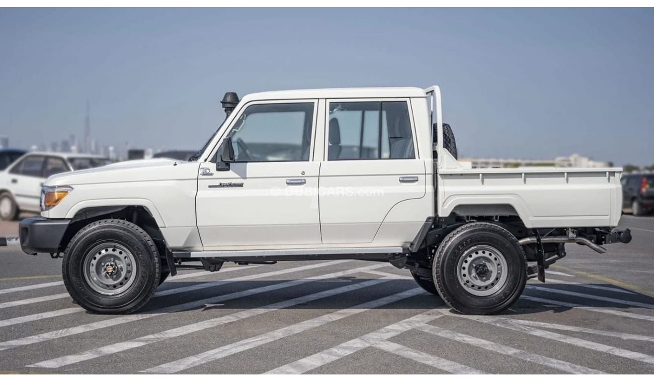 Toyota Land Cruiser Pick Up Toyota Land Cruiser Pickup LC79 4.2L Diesel MT 2023_White