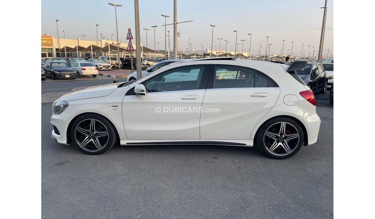 Mercedes-Benz CLA 250 Sport AMG Mercedes A250 kit AMG _GCC_2015_Excellent Condition _Full option