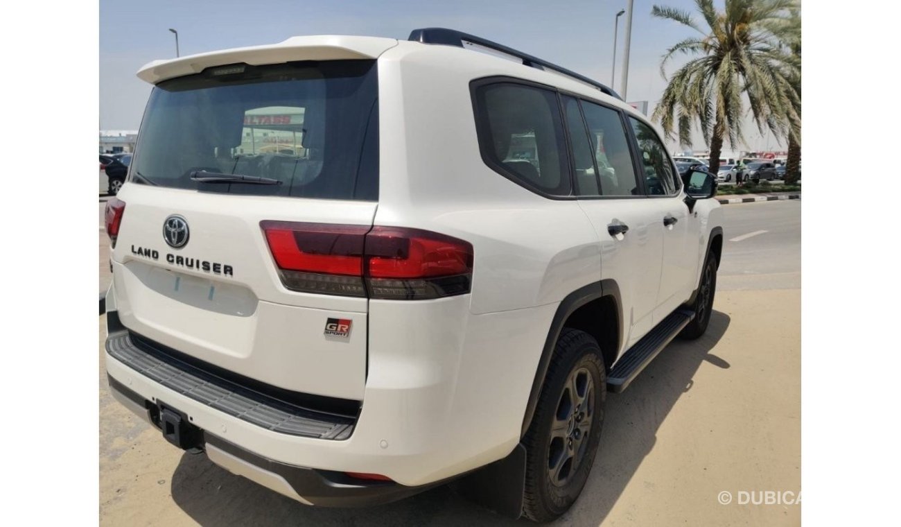 تويوتا لاند كروزر 2023 Toyota Land Cruiser LC300 GR-Sport 7-Seater 3.3L Diesel A/T 4WD