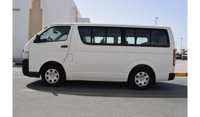 Toyota Hiace Toyota Hiace Std Roof Bus, Model:2009. Excellent condition