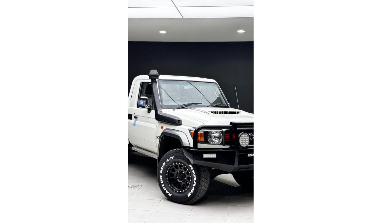 Toyota Land Cruiser Pick Up Single cabin