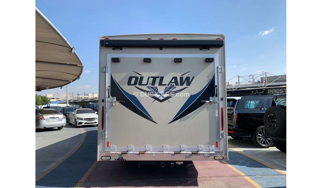 Ford E 450 With Outlaw Cargo Trailer **2019**