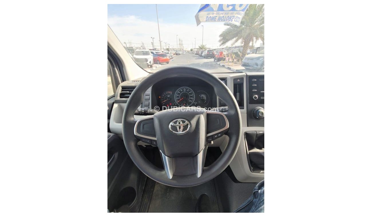 تويوتا هاياس toyota hiace 2023 3.5l v6 petrol manual gcc