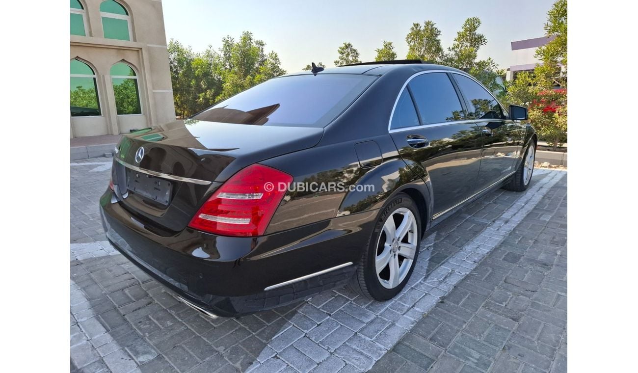 Mercedes-Benz S 550 Mercedes-Benz  S550 2012 full option