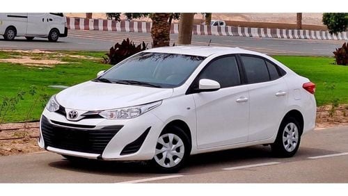 تويوتا يارس SE 1.5L Sedan 570-Monthly l GCC l Cruise, Camera, GPS l Accident Free