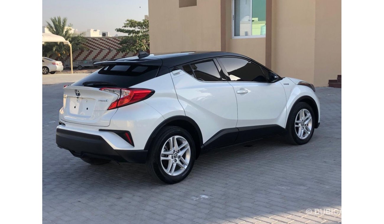 تويوتا C-HR Toyota C-HR Hybrid 2021 (1.8L) GCC Specs Full Option