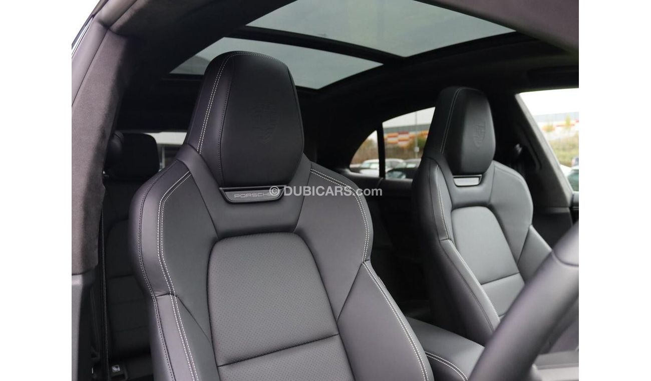 Porsche Macan 470kW Turbo 100kWh RIGHT HAND DRIVE