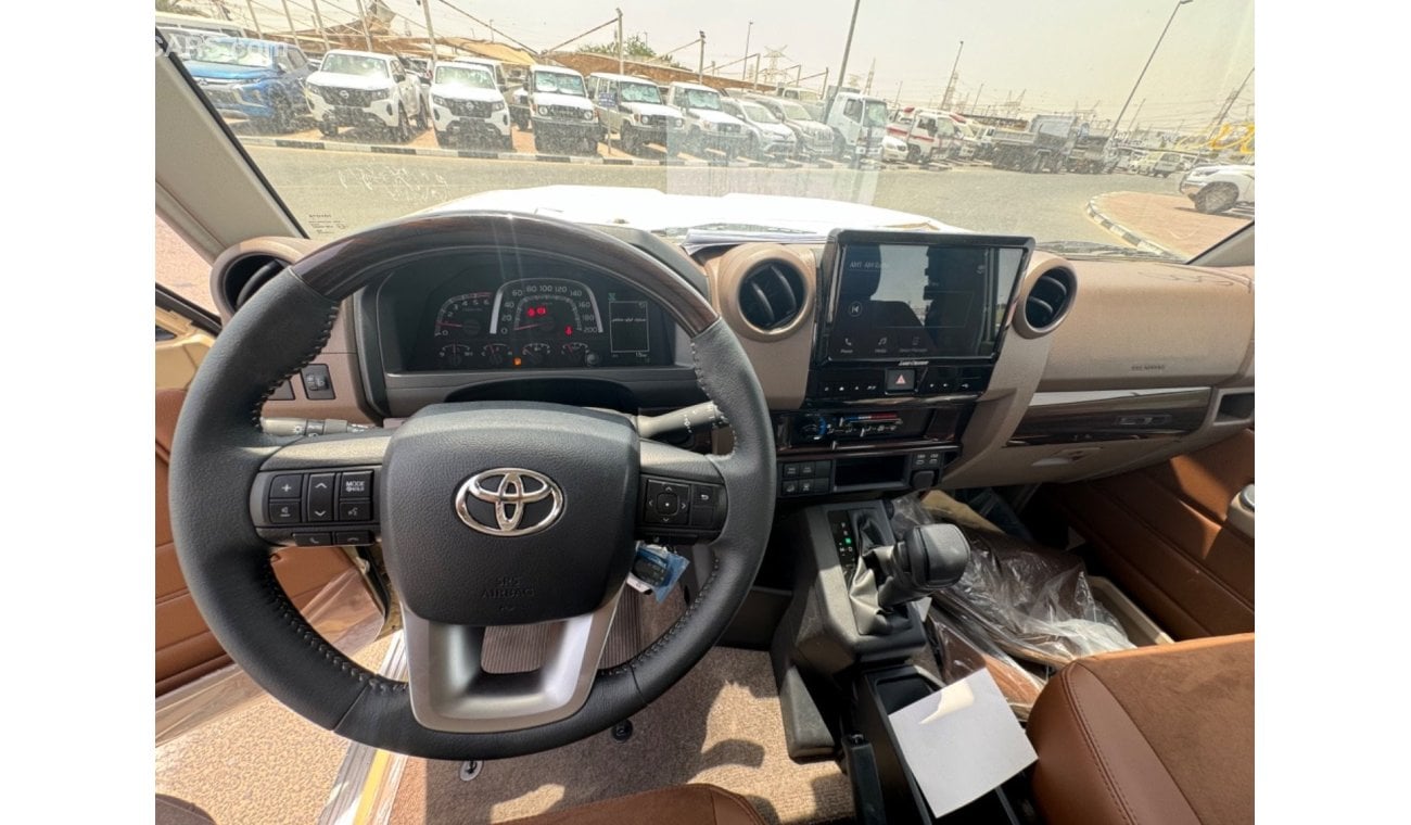 Toyota Land Cruiser Hard Top LC71,2.8L,DIESEL,A/T,DVD+CAMERA,DIFF LOCK,WINCH,2024MY ( FOR EXPORT ONLY)