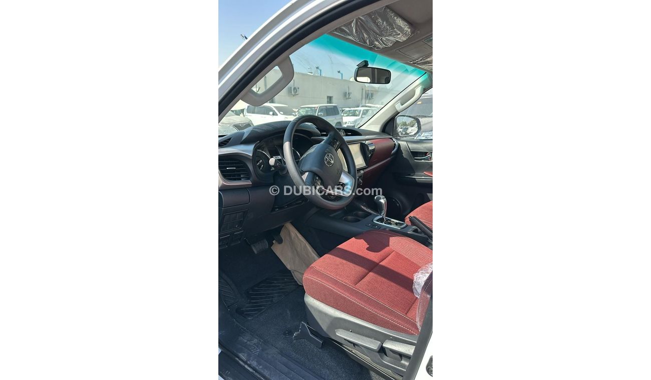 تويوتا هيلوكس TOYOTA HILUX 2.7 AT FULL OPTION WITHOUT PUSH START WHITE 2025