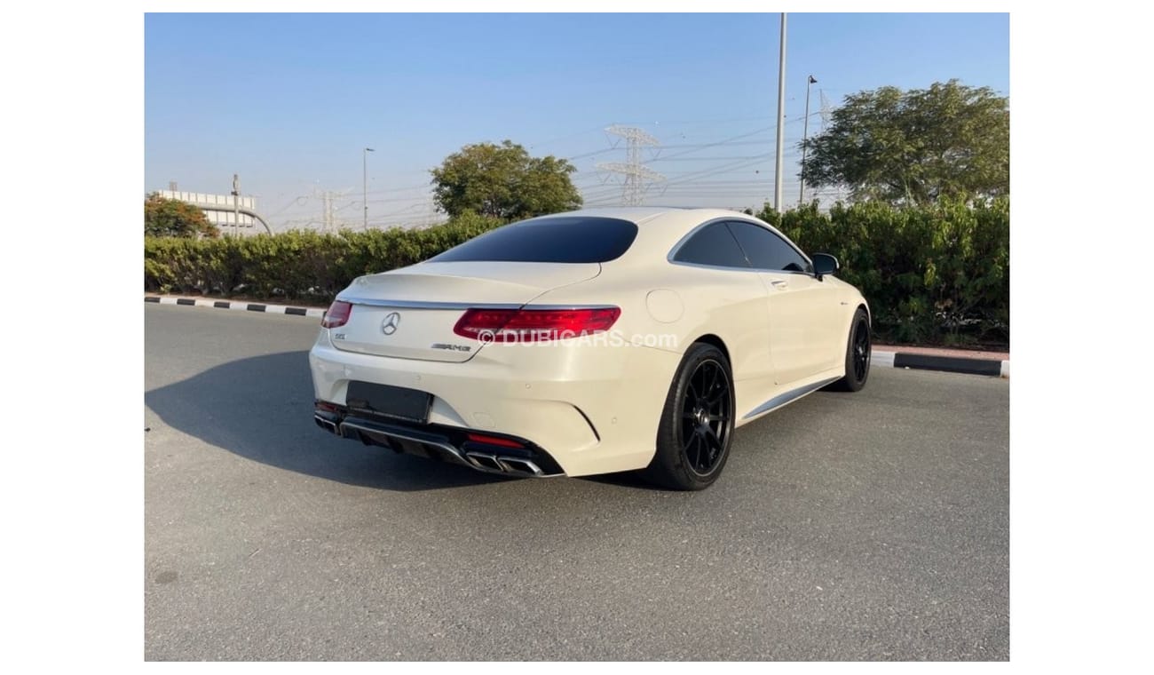 Mercedes-Benz S 63 AMG Coupe GCC