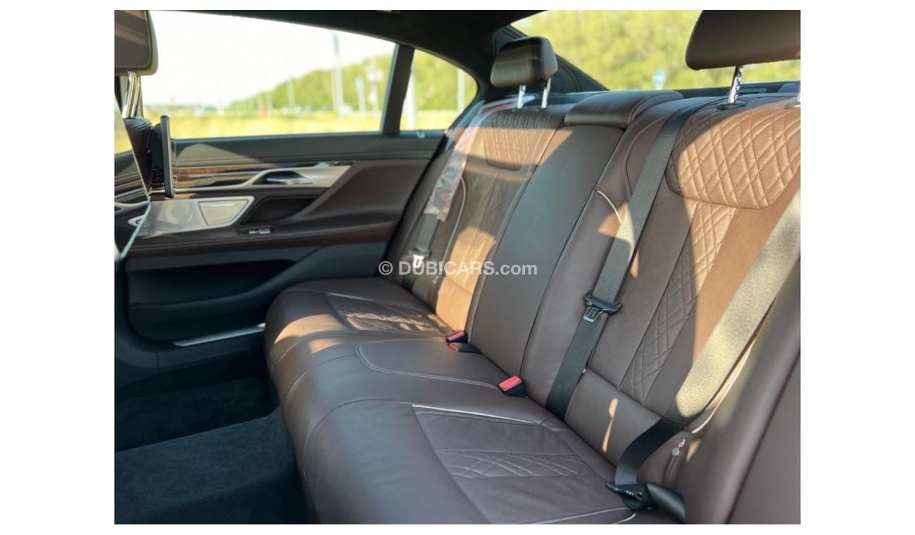 BMW 750Li Luxury Plus