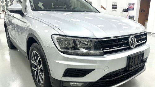 Volkswagen Tiguan SE