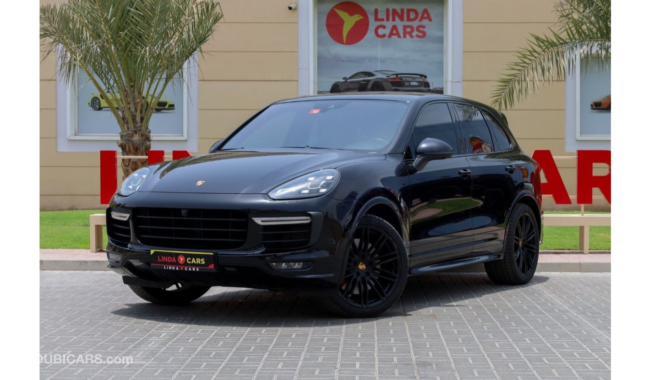 Porsche Cayenne GTS Porsche Cayenne GTS 2016 GCC under Agency Warranty with Flexible Down-Payment/ Flood Free.