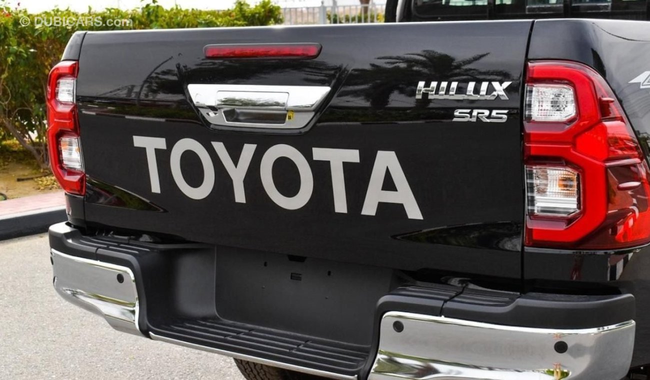 تويوتا هيلوكس TOYOTA HILUX SR5 4.0L PETROL A/T 2024 MODEL GCC