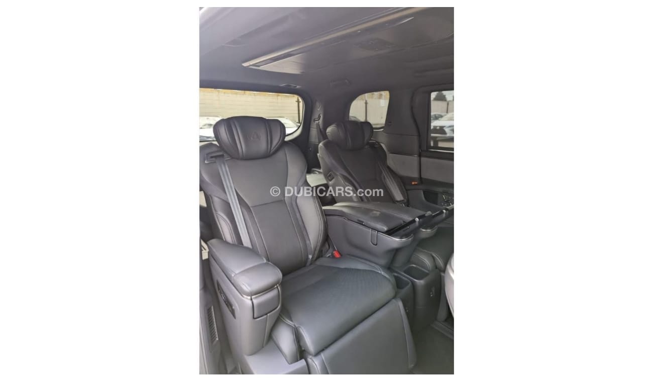 لكزس LM 350h EXECUTIVE 7 SEATER