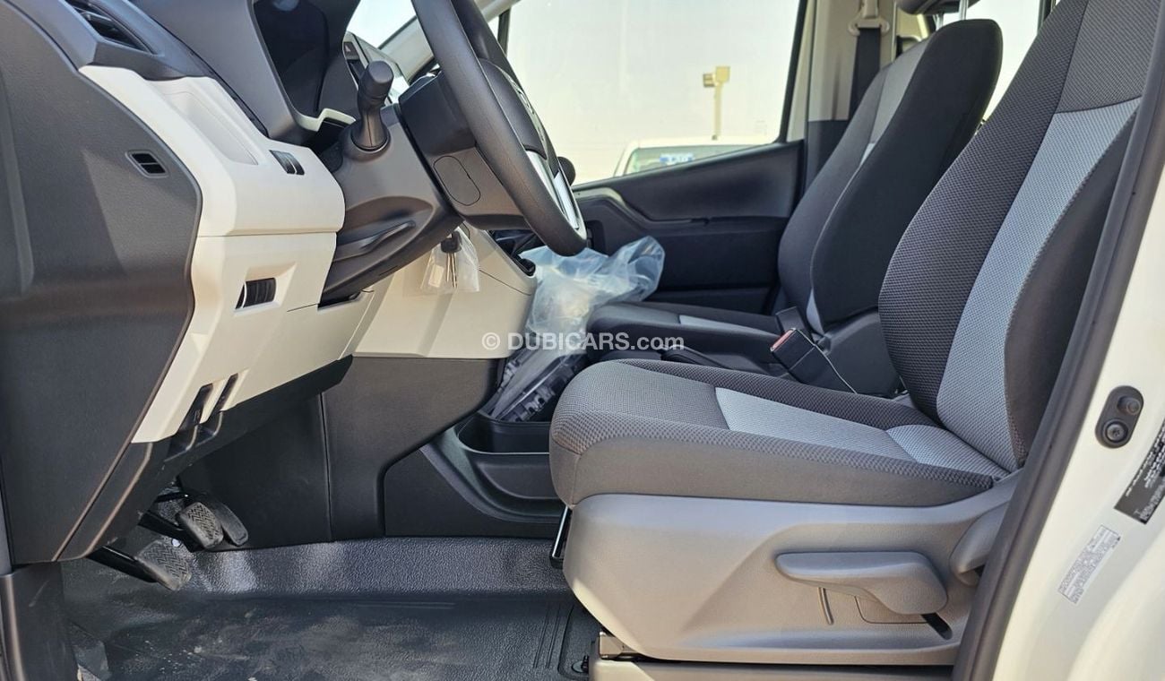 تويوتا هاياس HIACE 3.5Ltr V6 MT YM2025 REAR CAMERA REAR HEATER