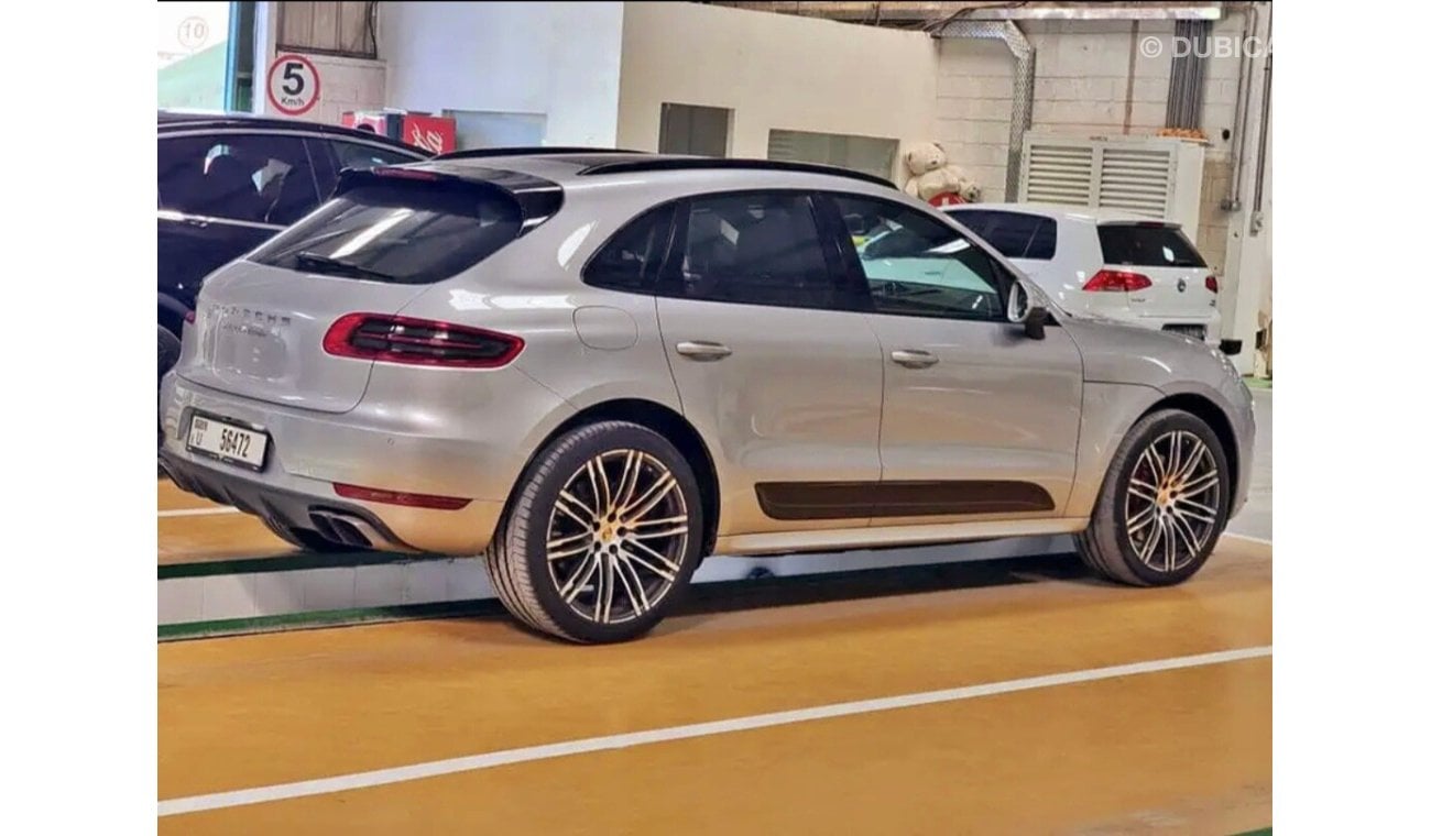 Porsche Macan Turbo