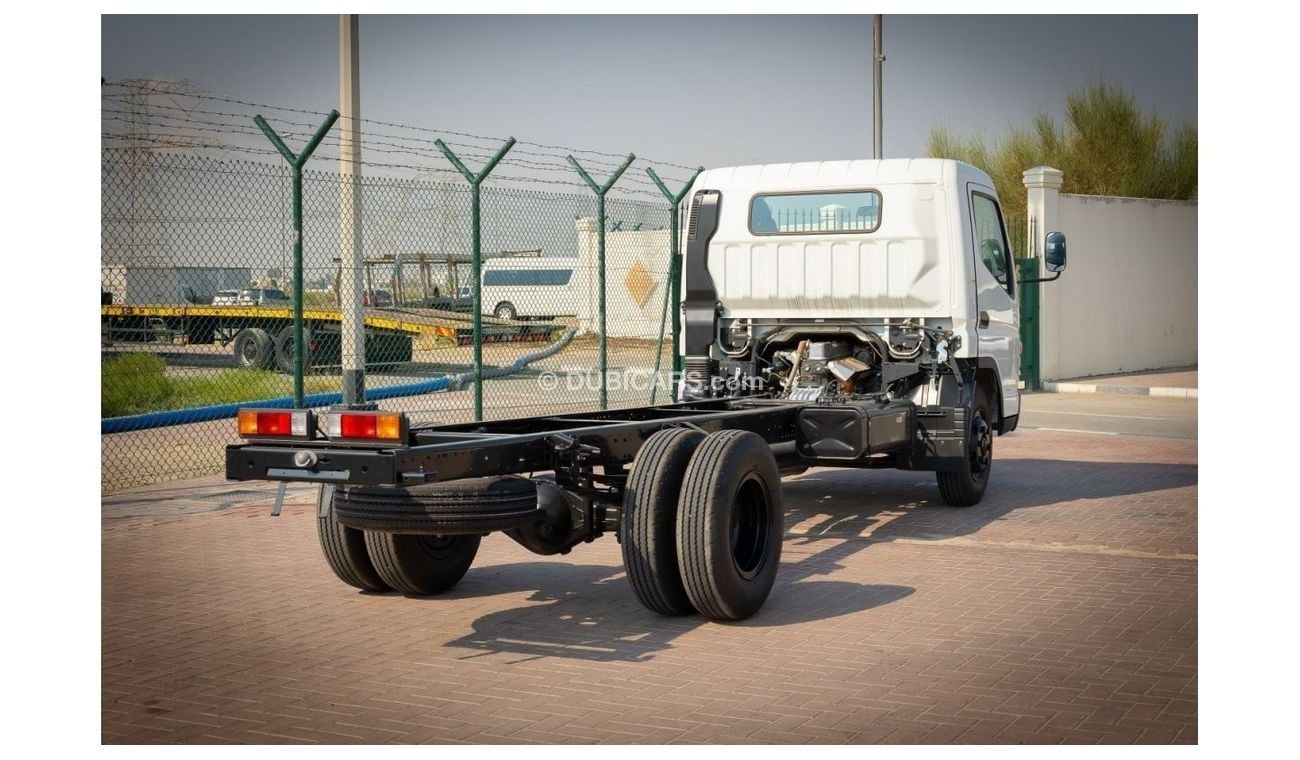 Mitsubishi Fuso Canter 2023 4.2L M/T 4x2 Diesel Short Chassis | 100L Fuel Tank | POWER STEERING