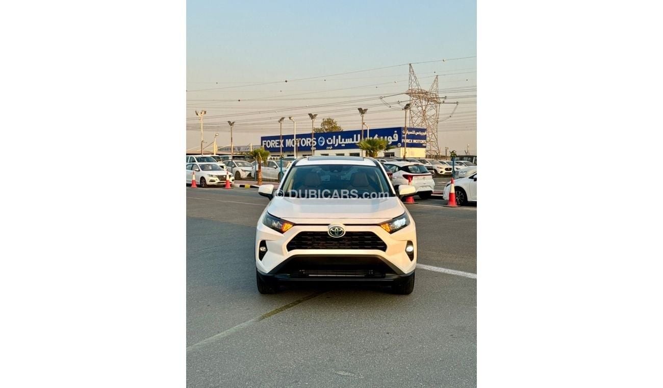 Toyota RAV4 2022 HYBRID LIMITED SUNROOF FULL OPTION CLEAN TITLE UAE PASS