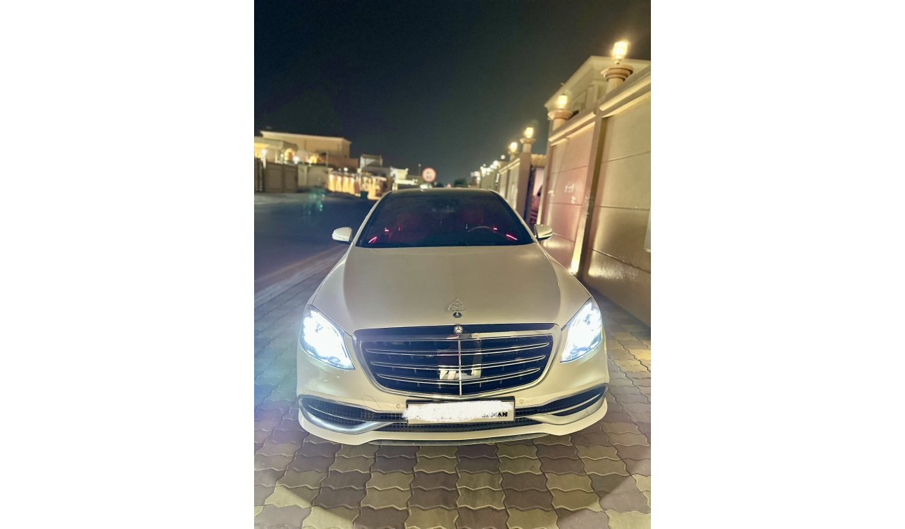 مرسيدس بنز S 550