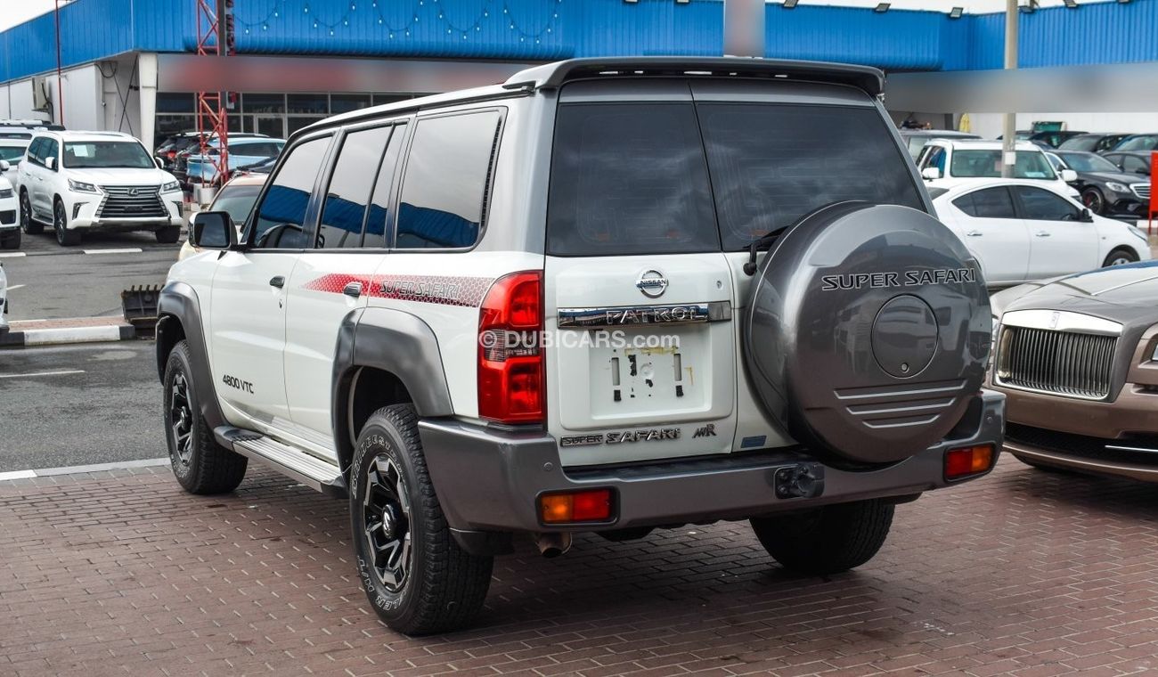 Nissan Patrol Super Safari