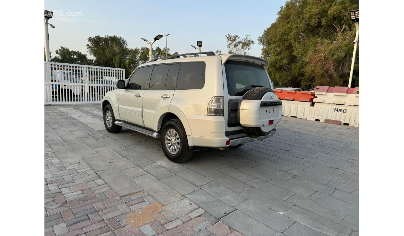 Mitsubishi Pajero GLS Mid EXCELLENT CONDITION - CAR AVAILABLE