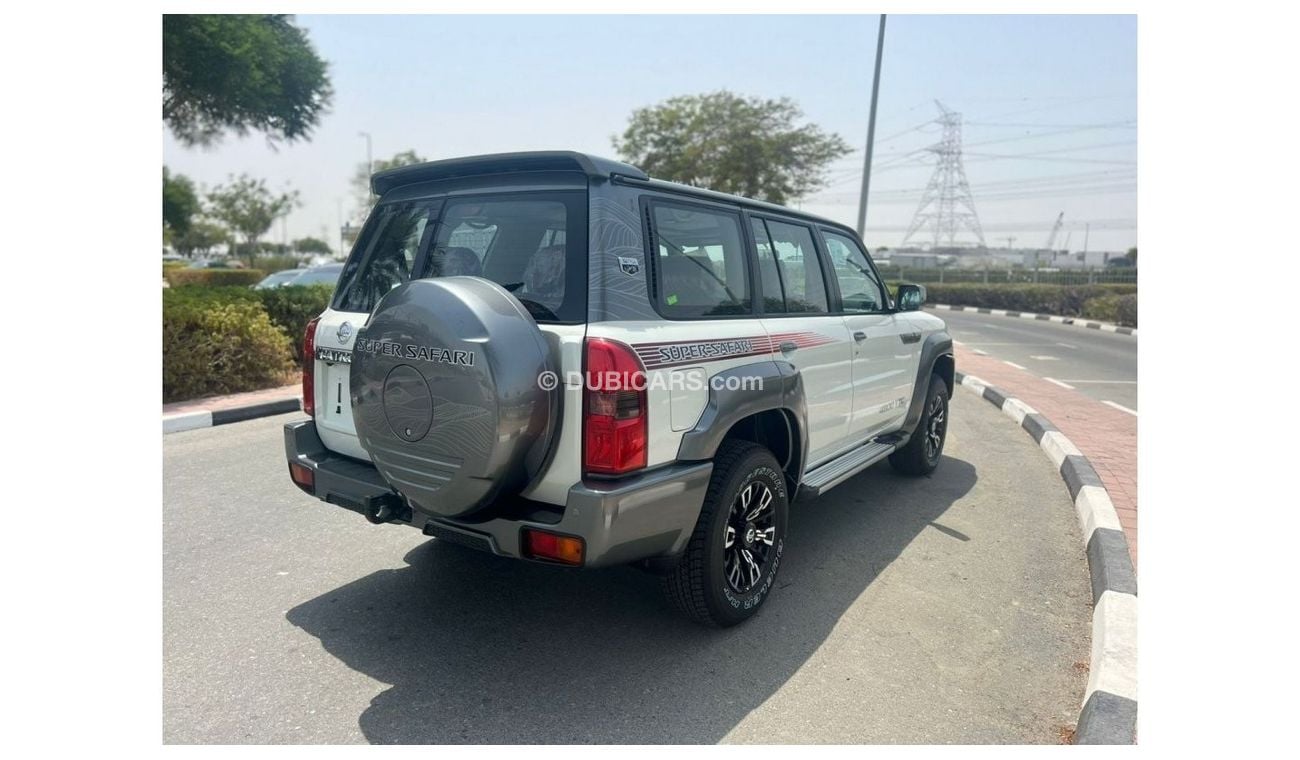 Nissan Patrol Super Safari SUPER SAFARI 2024 0KM GCC