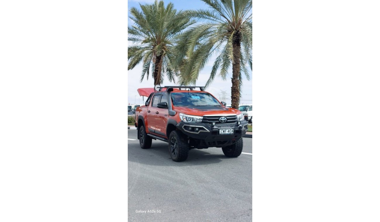 تويوتا هيلوكس TOYOTA HILUX 2019 MODEL RIGHT HAND DRIVE 2.8CC DIESEL FULL OPTION 1GD ENGINE 6-SPEED FLOOR SHIFT