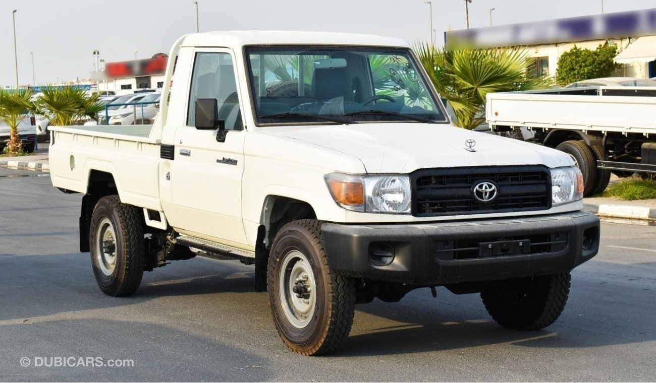 تويوتا لاند كروزر بيك آب SC 4.2L Diesel V6 Single Cabin