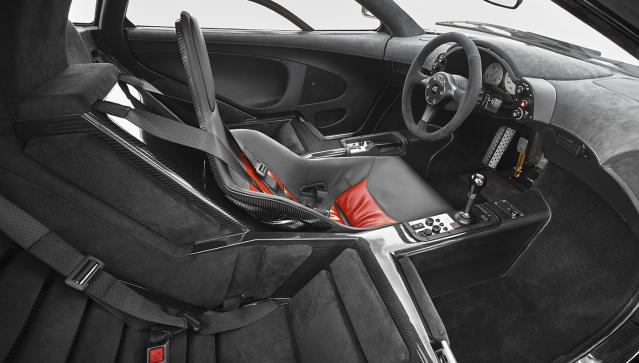 McLaren F1 exterior - Cockpit