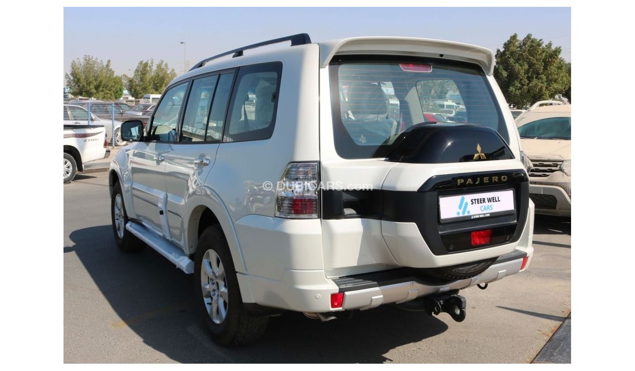 ميتسوبيشي باجيرو 2020 | BRAND NEW PAJERO 3.8 L - FULL OPTION - WITHOUT SUNROOF - EXPORT ONLY